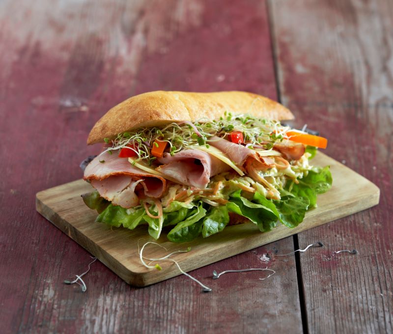 ciabatta ost og skinke